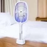 ⁦Raquette Anti-Moustique Électrique Rechargeable 2-en-1 (M4)⁩ - الصورة ⁦2⁩